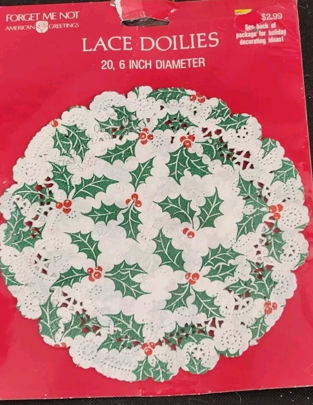 Vintage 6″ Paper Lace Doilies Holly 20 pack Christmas Crafts Baking Coasters NEW