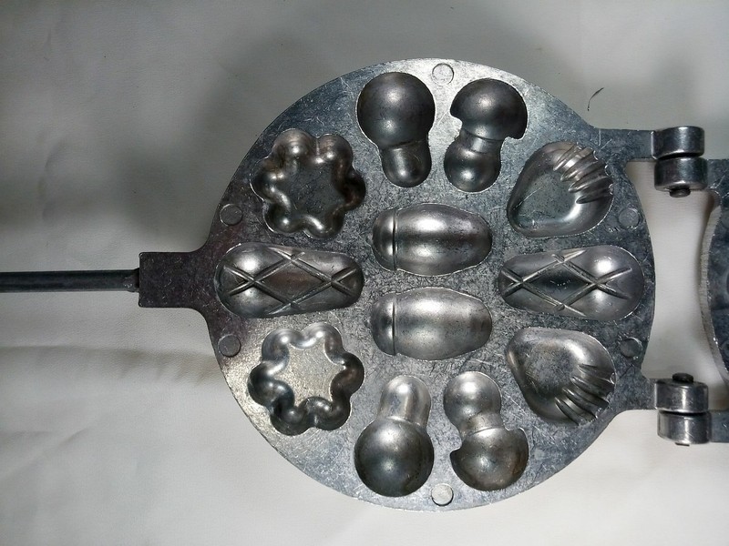 Assorti Sweet Pastry Maker Russian Cookies Maker Mold Oreshki Oreshnitsa Nuts gallery