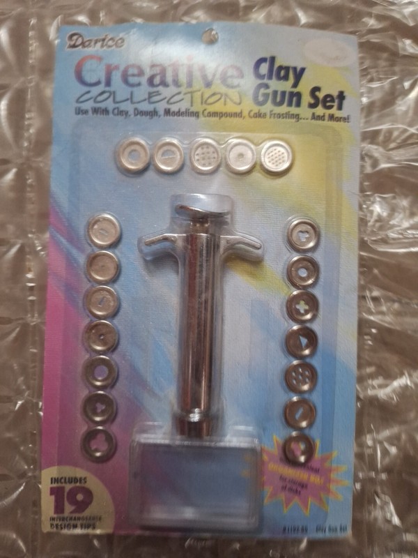 Clay/Fondant Sugar Extruding Set Craft Dough Model Sculpting Kit 19 pce