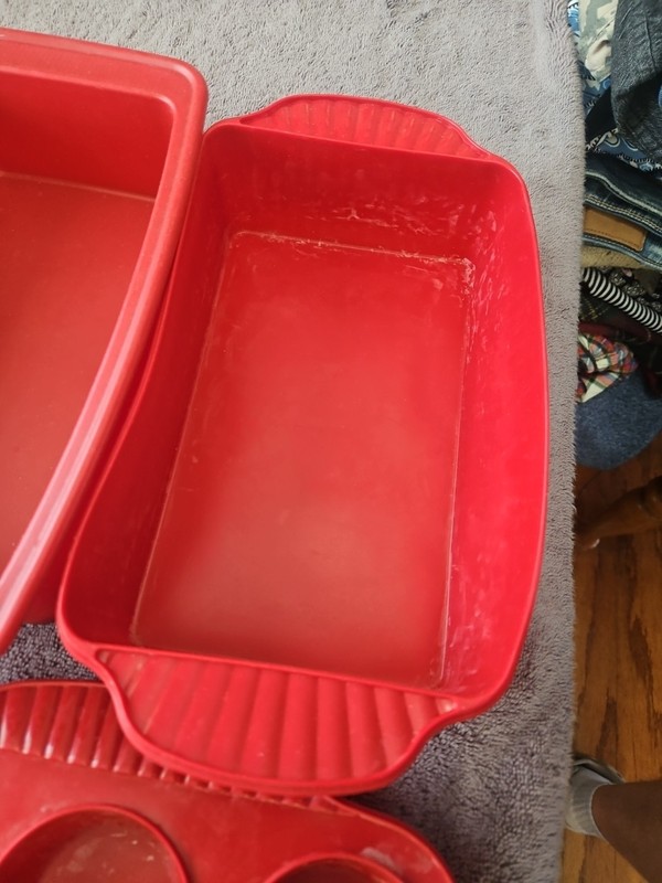 8 Quanity Silicone Baking Molds gallery