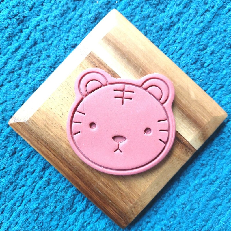 tiger face Cookie Cutter / Cookie Stamp / Home baking gallery