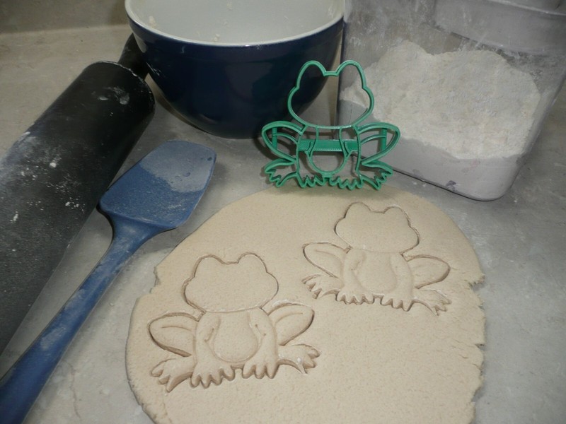 PRINCESS AND THE FROG MOVIE THEMED SET OF 4 COOKIE CUTTERS MADE IN USA PR1629 gallery