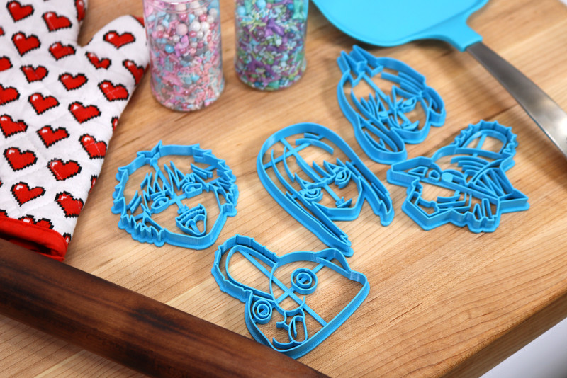 Chainsaw Man Cookie Cutters - Makima, Denji, Pochita, Power, Chainsaw Devil gallery