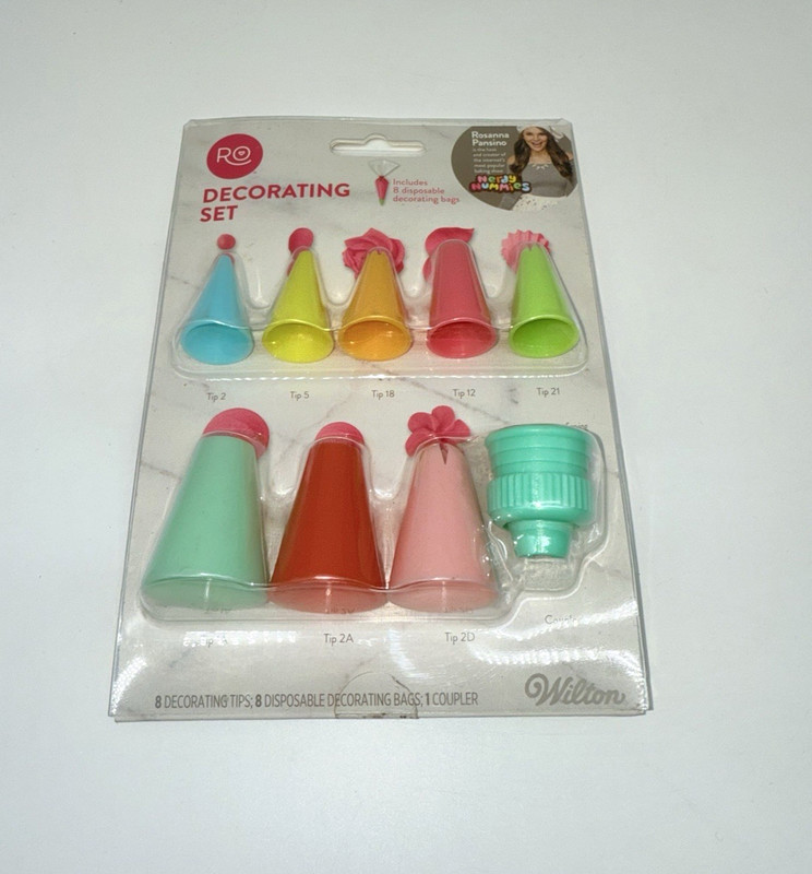 RO Rosanna Pansino Nerdy Nummies Decorating Set Wilton 9 piece tip