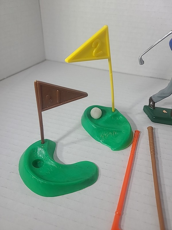 Large Lot Vintage Wilton Golf Themed Cake Topper Cake Decoration Set - 23 Pieces gallery