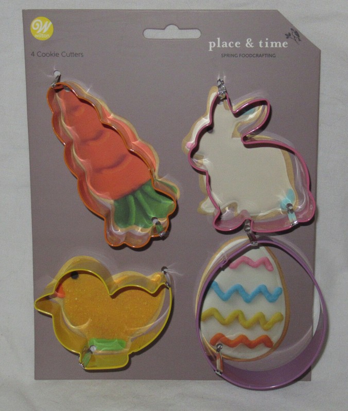 WILTON 4-Pce Cookie Cutter Set Metal SPRING FOODCRAFTING Bunny Chick Egg Carrot