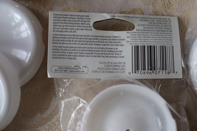 Wilton Flower Forming Cups Three Set Lot gallery