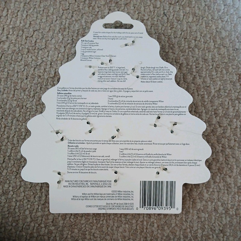 6 PIECES WILTON MINI CHRISTMAS COOKIE CUTTER SET. NEW gallery