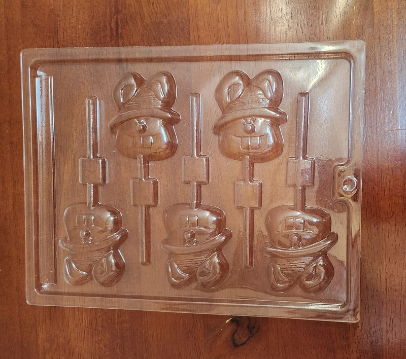 7 Chocolate Candy Molds. Spring, Easter, Rabbit, Lamb, Cross, Eggs, Flowers
