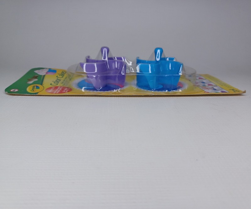 Crayola Color Cakes Multicolor Cupcake Makers For Swirl Cupcakes gallery