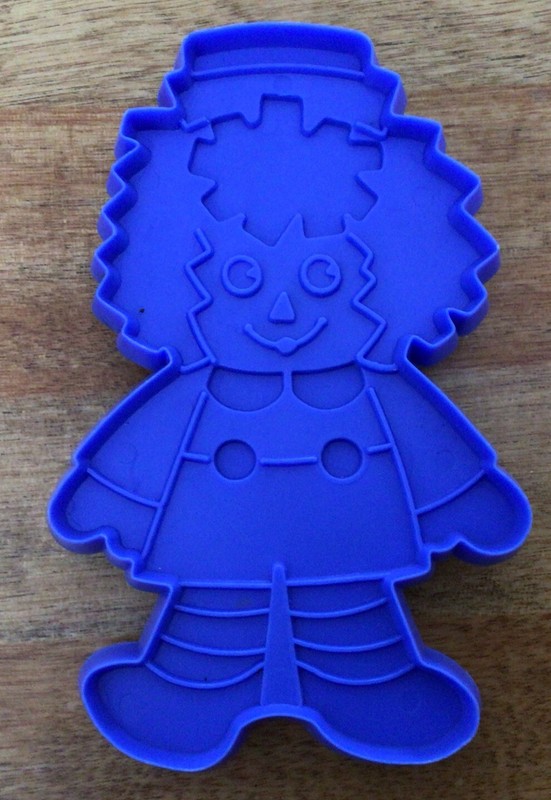 VTG BOBS-MERRILL CO. Blue Plastic Cookie Cutter, Cute Raggedy Ann