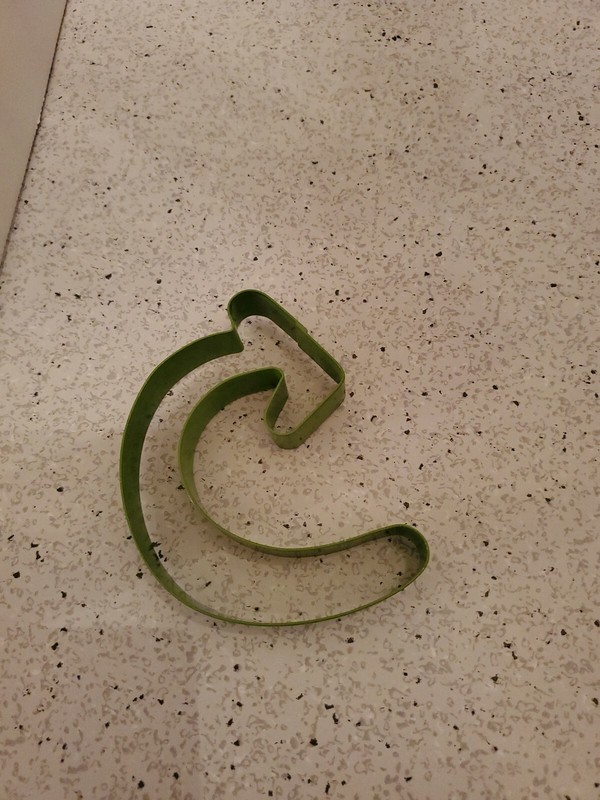 Unbranded Green Metal Reverse Cookie Cutter