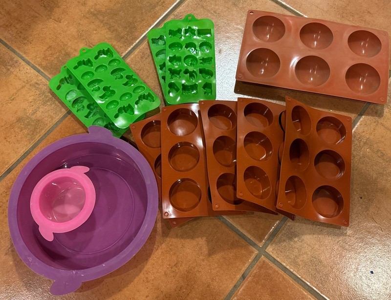 Chocolate Molds Silicone Non-Stick Mold Crayon Mold Set of 12