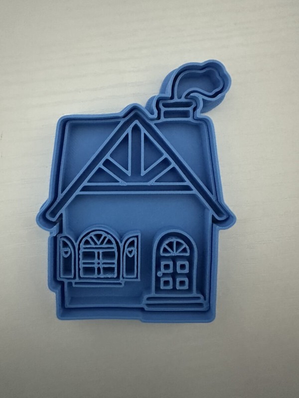 house cottage red hood cookie mould cookie cutter