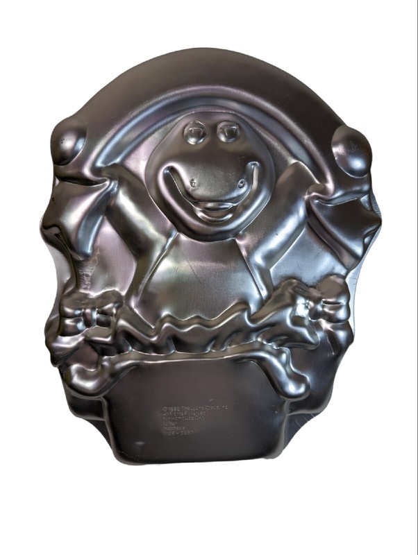 Vintage 1998 Wilton Aluminum Party Cake Barney Pan Tin New gallery