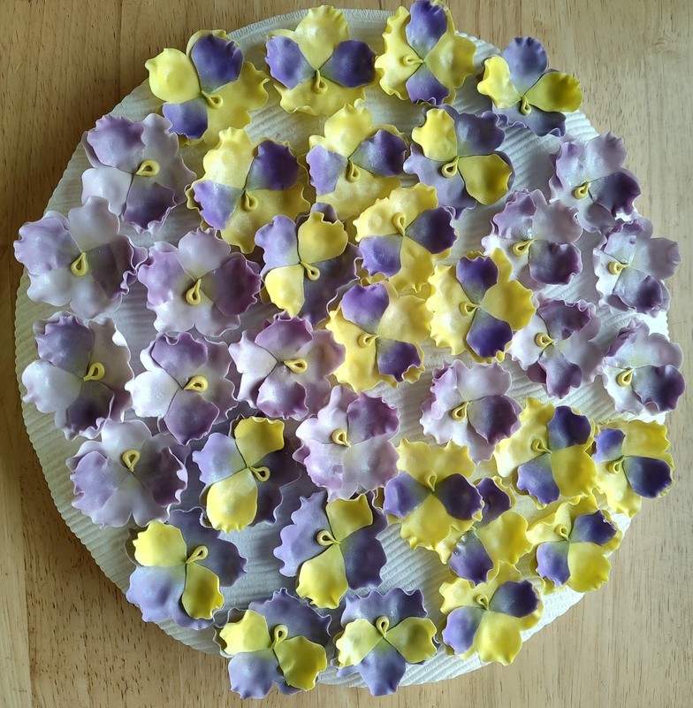 36 GUM PASTE PANSY Decorate Your Own Cakes & Cupcakes!!