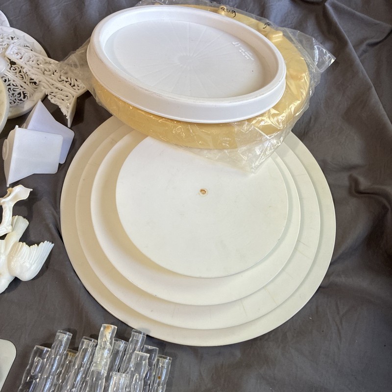 Vintage Wilton & cake plates, columns, cherubs, Swans, stairs, Scrolls gallery