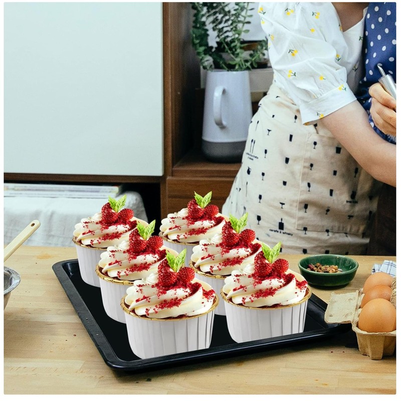 White and Gold Cupcake Liners with Lids – Pack of 100