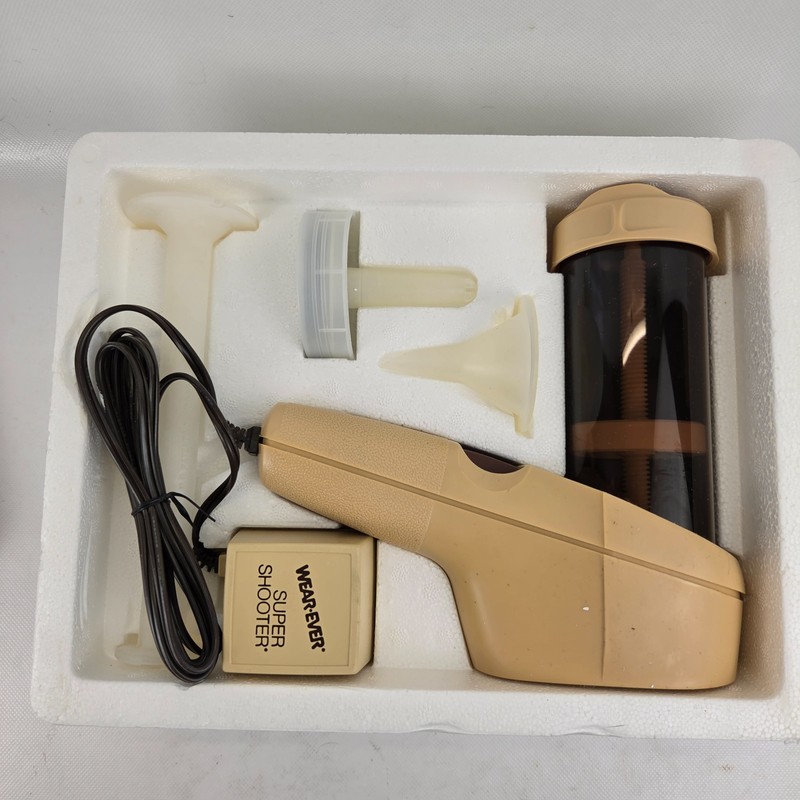 Wear-Ever Super Shooter Electric Cookie Pastry Press Gun In Box 70123 Working gallery