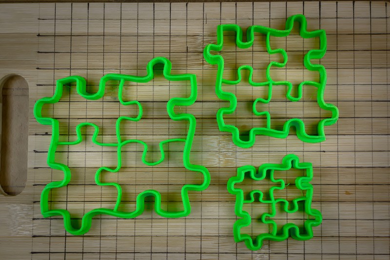 Puzzle Game - Four pieces puzzle - Jigsaw Puzzle - Cookie cutter Multi-Size gallery