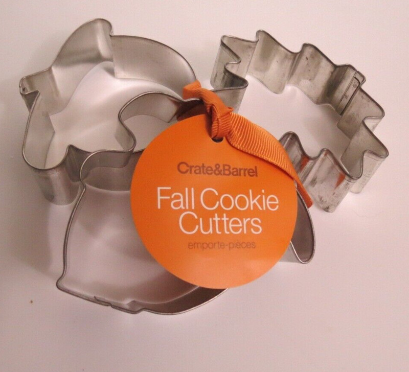 NWT Crate & Barrel Fall Cookie Cutters Metal Leaf Acorn Squirrel