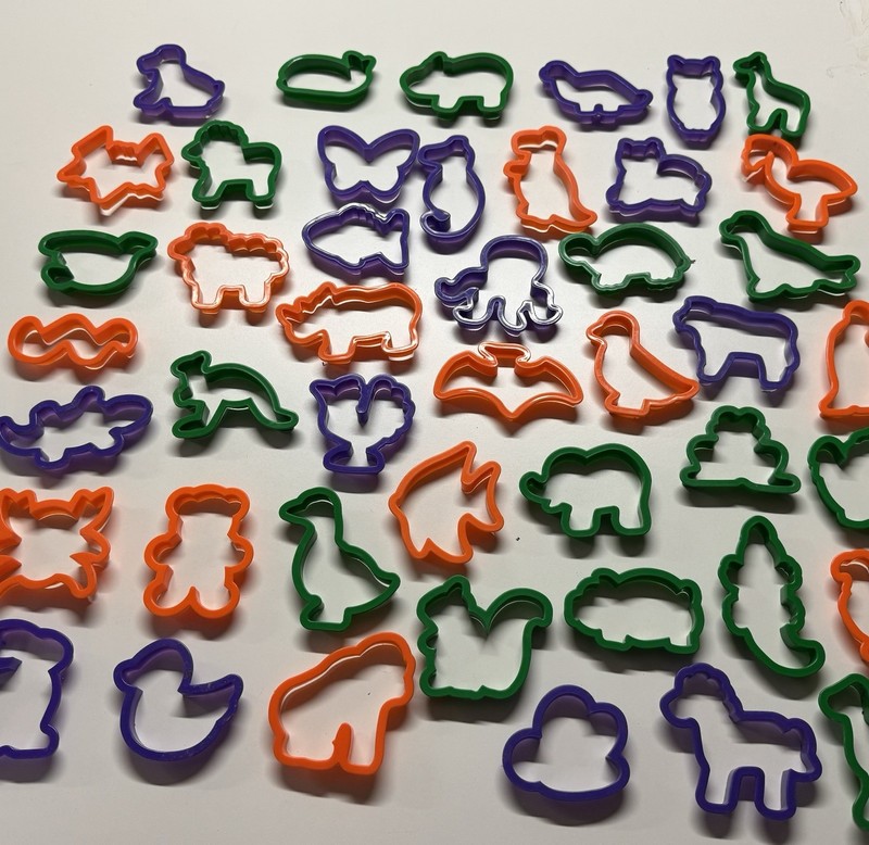 Wilton 45 Piece Animal Pals Cookie Cutters Food Craft Projects Plastic Play-Doh