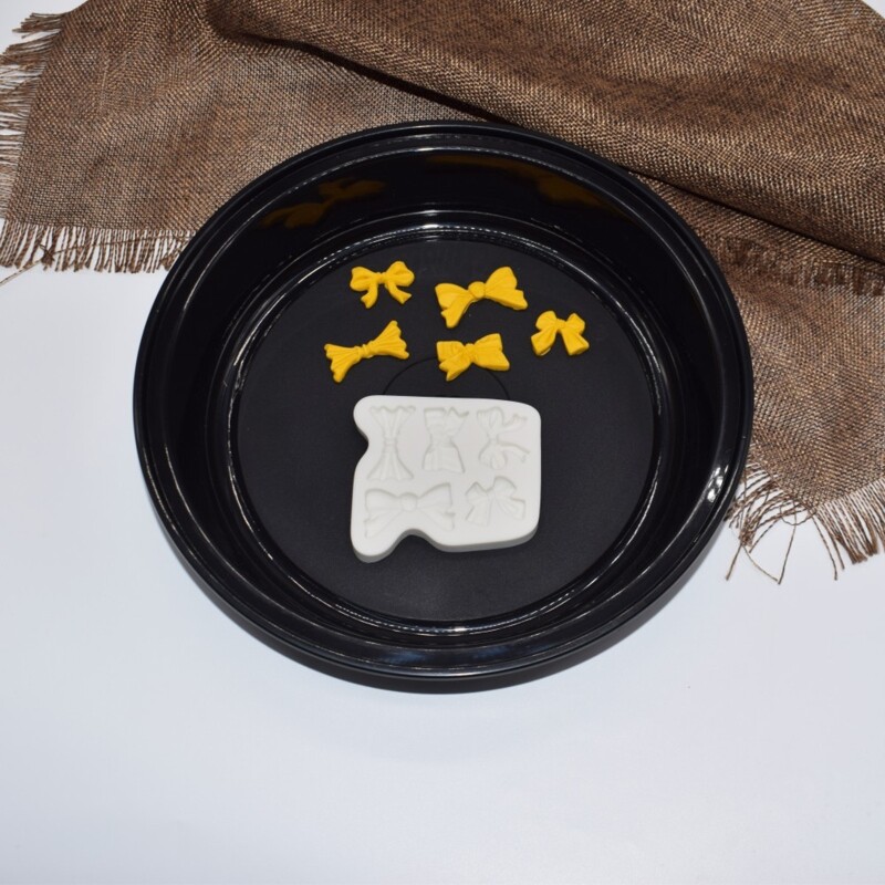 Mini Bow Silicone Molds DIY Cake Decoration Tool Chocolate Bowtie Fondant Molds gallery