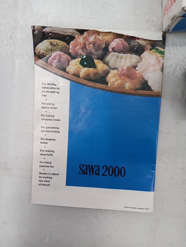 SAWA 2000 Deluxe Metal Cookie Press Decorator Gun w/Box Sweden 29 Shapes gallery