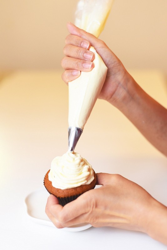 PastryGear Grip-Pro 21-Inch Nonskid Ultra Thick Disposable Pastry/Decorating/... gallery