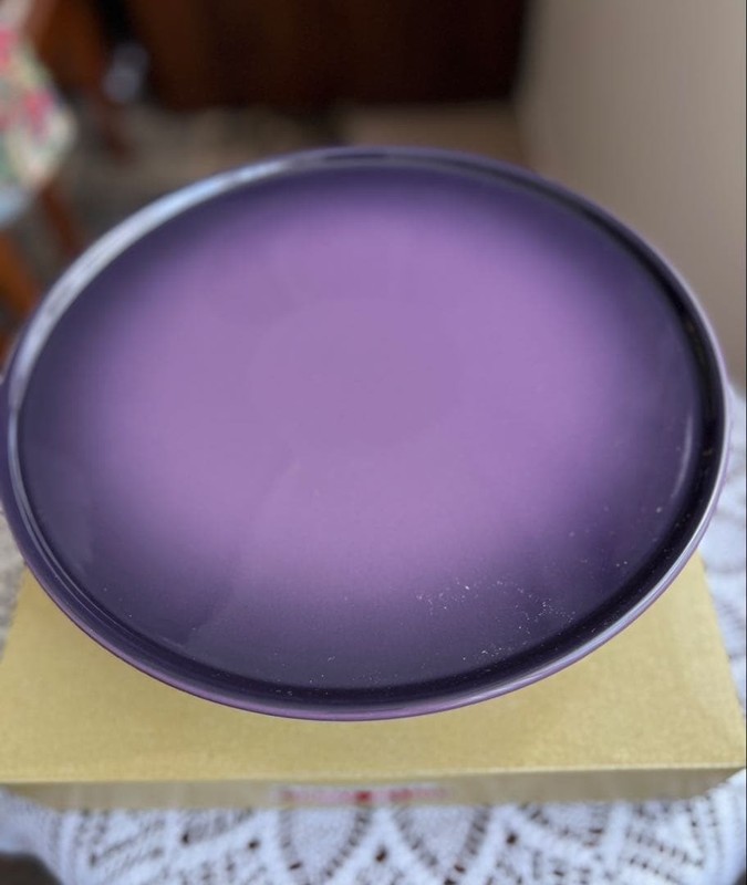New Cake Stand 30cm Cassis Legendary Color Le Creuset Discontinued gallery