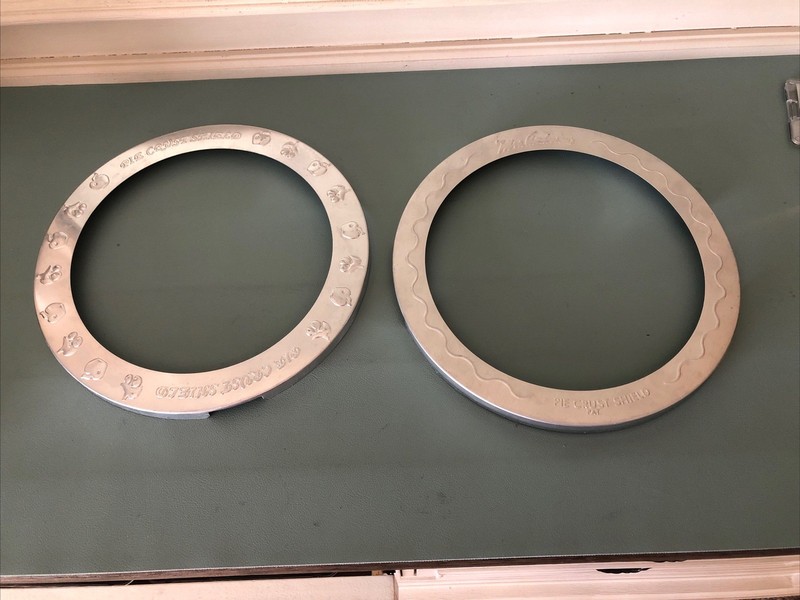 Mrs. Anderson’s Baking Pie Crust Protector Shield & Extra Shield
