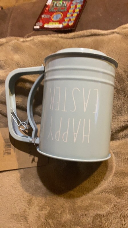 NWT Rae Dunn ‘Happy Easter’ Light Blue ~ 3 Cup Flour Sifter with White LL