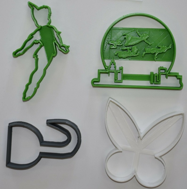PETER PAN FLYING TINKER BELL HOOK DISNEY SET OF 4 COOKIE CUTTER TOOL PR1084