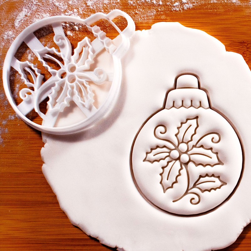 Christmas Holly Bauble Cookie Cutter – globe bubble ornament evergreen berries