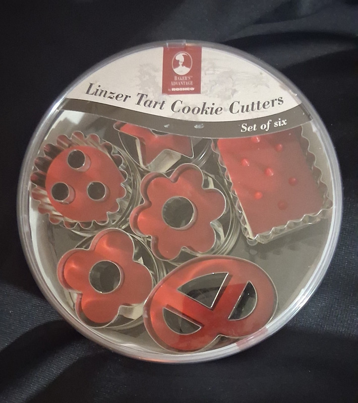 Vtg Baker’s Advantage Roshco Linzer Tart Cookie Cutters 6 Pc Holiday Baking NIB