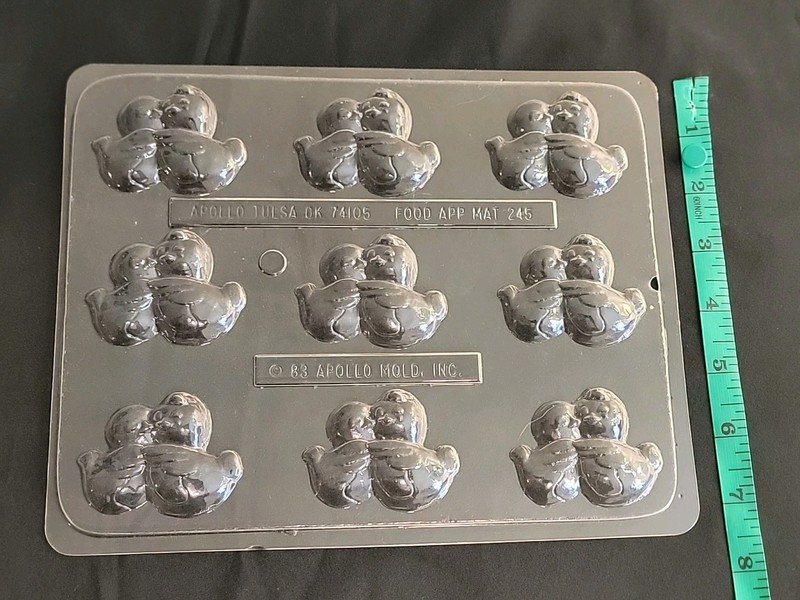 Apollo Easter Baby Shower Hugging Ducks Chick’s Birds Chocolate Candy Mold