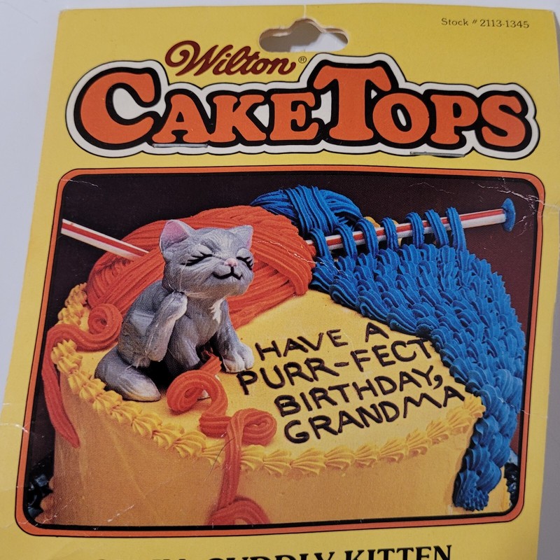 Vtg Wilton Cake Tops 1980 Topper Cat Gray Kitty 2113-1345 Cupcake NOS Hong Kong gallery