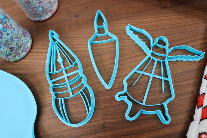 Baldur's Gate 3 Potion Cookie Cutters - Antidote, Basilisk Oil, Potion of gallery