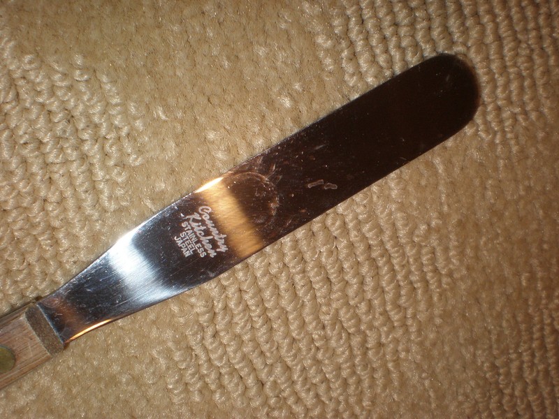 COUNTRY KITCHEN Stainless Steel Japan Wood Handle ICING SPATULA 8" Long - NICE gallery