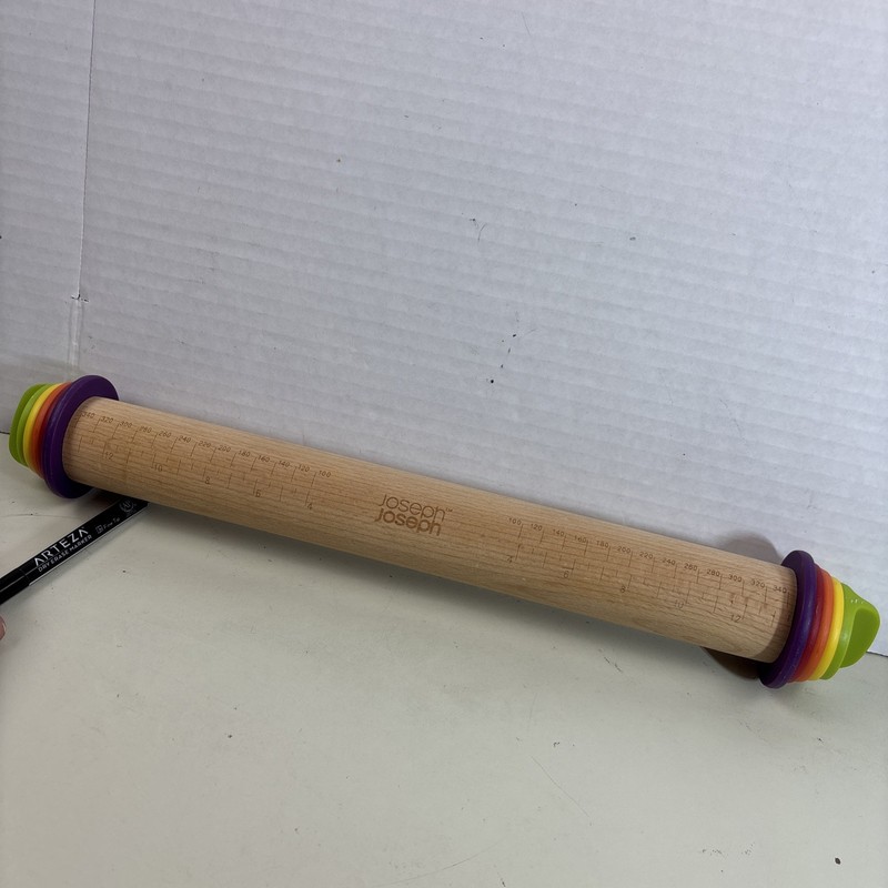 Adjustable Rolling Pin w/ Removable Thickness Rings 12” JOSEPH Color Coded Ruler