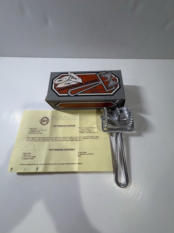 Vintage Norpro Stainless Steel Fattigmann/Cookie Cutter Kitchen Tool Recipes
