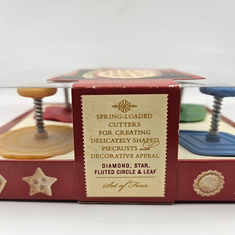 Williams Sonoma Decorative Pie Crust Cutters - Diamond, Star, Circle, and Leaf gallery