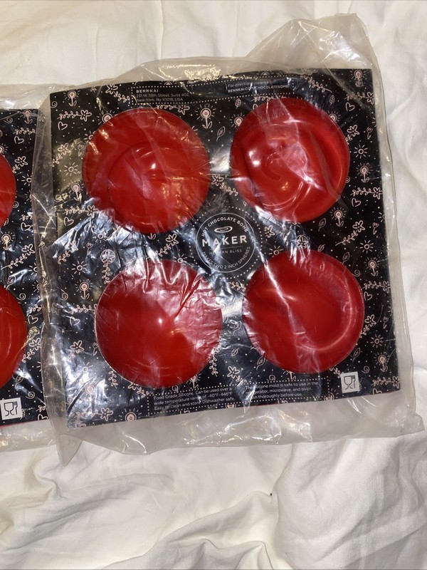 2 Pack Hot Cocoa Bomb Mold 2” Silicone Sphere Chocolate Ball Maker Red gallery
