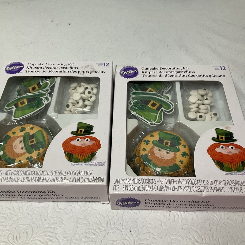 Wilton St. Patrick Day Cupcake Decorating Kit NEW Lot 2+12 Xtra Liners
