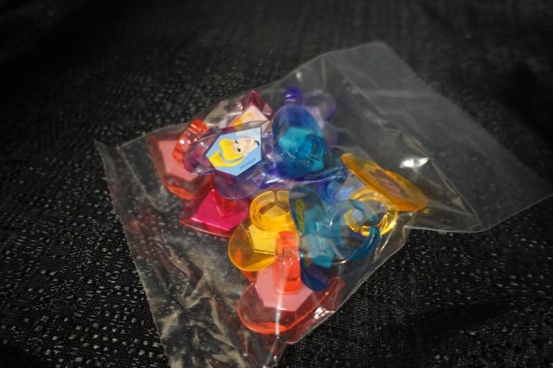 DecoPac Disney Princess cupcake rings 12 ct / NEW / Belle / Cinderella / Jasmine gallery