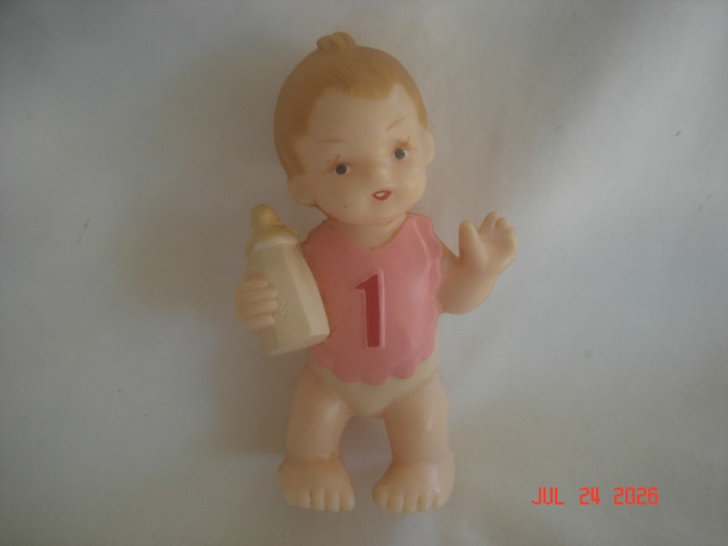 Vtg. WILTON Chicago HARD PLASTIC 1st BIRTHDAY BABY GIRL CAKE DECORATION / TOPPER