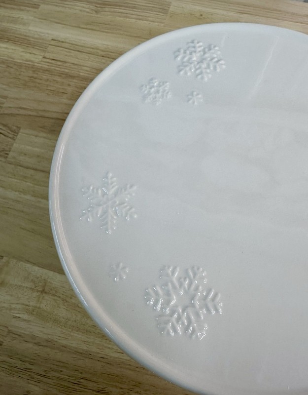 Hallmark Snowflake 10" Cake/Dessert Pedestal Plate - Embossed Snowflake Design gallery