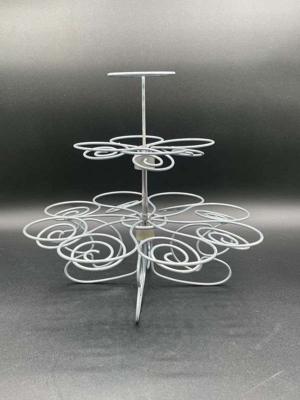 Wilton Metal Cupcake Stand, Spiral, Holds 12 Desserts, Stand Only, Vintage gallery
