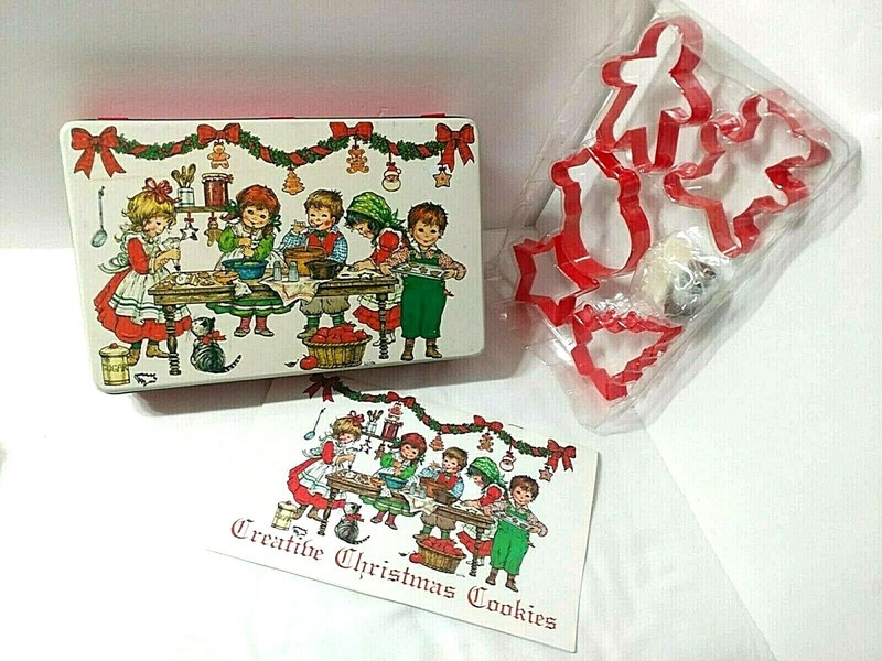 Vintage Christmas Children Baking Tin Kit Cookie Cutters Recipes Potpourri Press