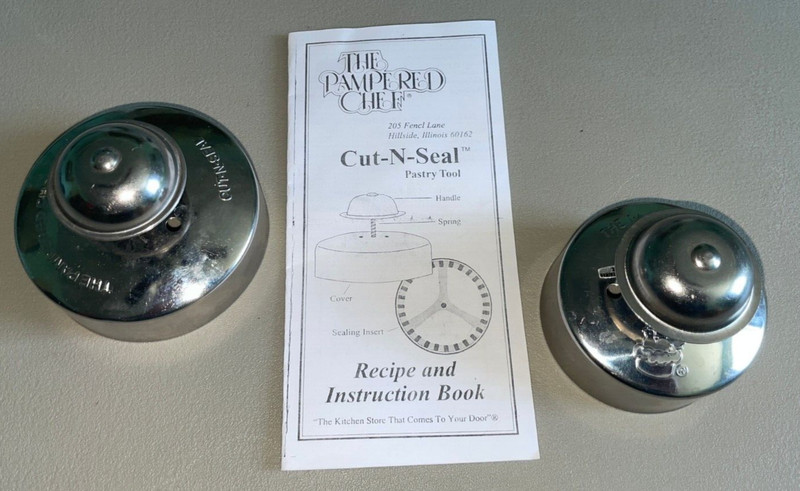 Cut N Seal Biscuit Pastry Cutter 3″ & 3-1/2″ Pampered Chef Recipe Guide Copy
